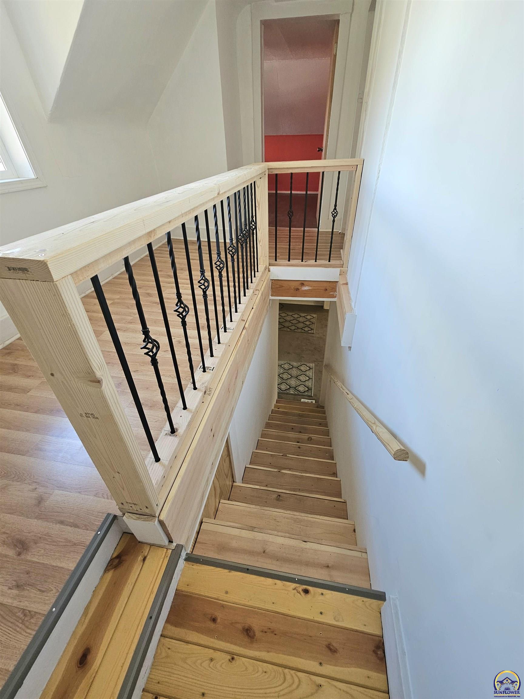 2029 Southeast 10th Avenue Topeka, KS 66607 - Photo 14 of 28