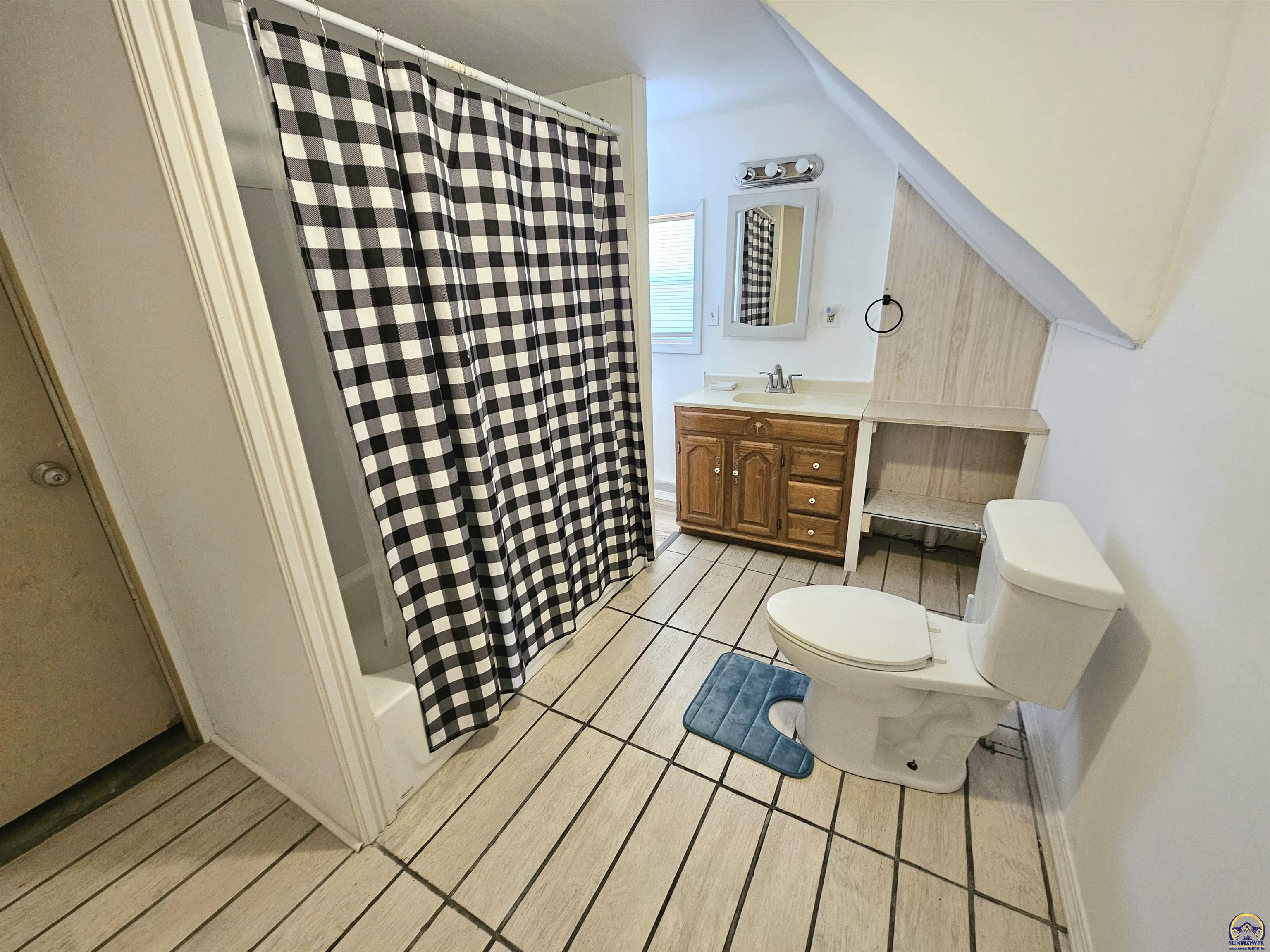 2029 Southeast 10th Avenue Topeka, KS 66607 - Photo 18 of 28