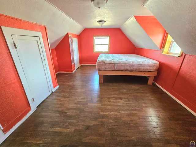 $105,000 | 2029 Southeast 10th Avenue, Topeka, KS 66607