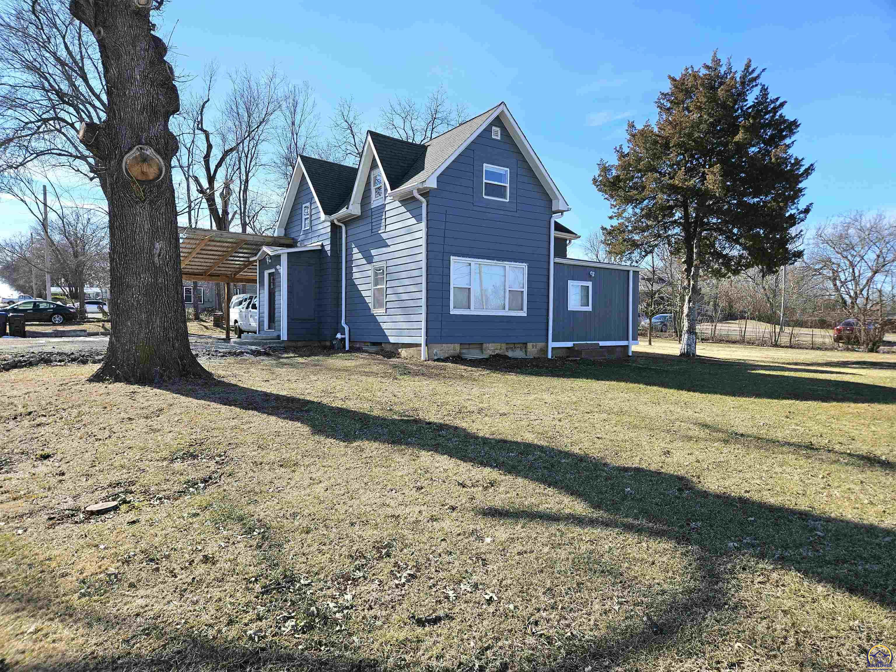 2029 Southeast 10th Avenue Topeka, KS 66607 - Photo 24 of 28