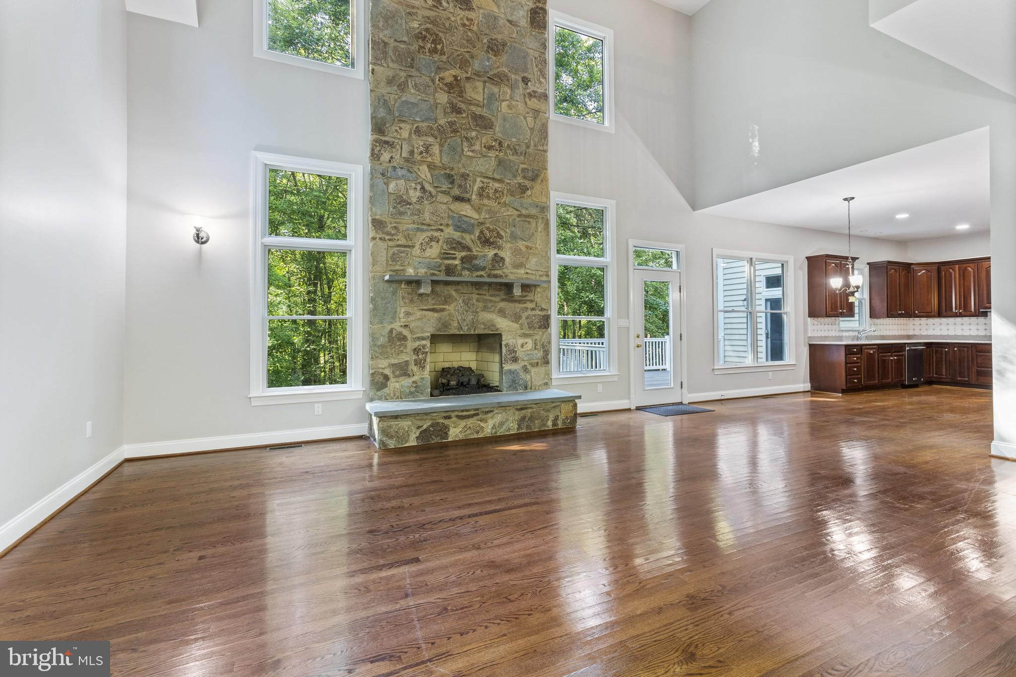 5229 Griffith Road Gaithersburg, MD 20882 - Photo 15 of 65