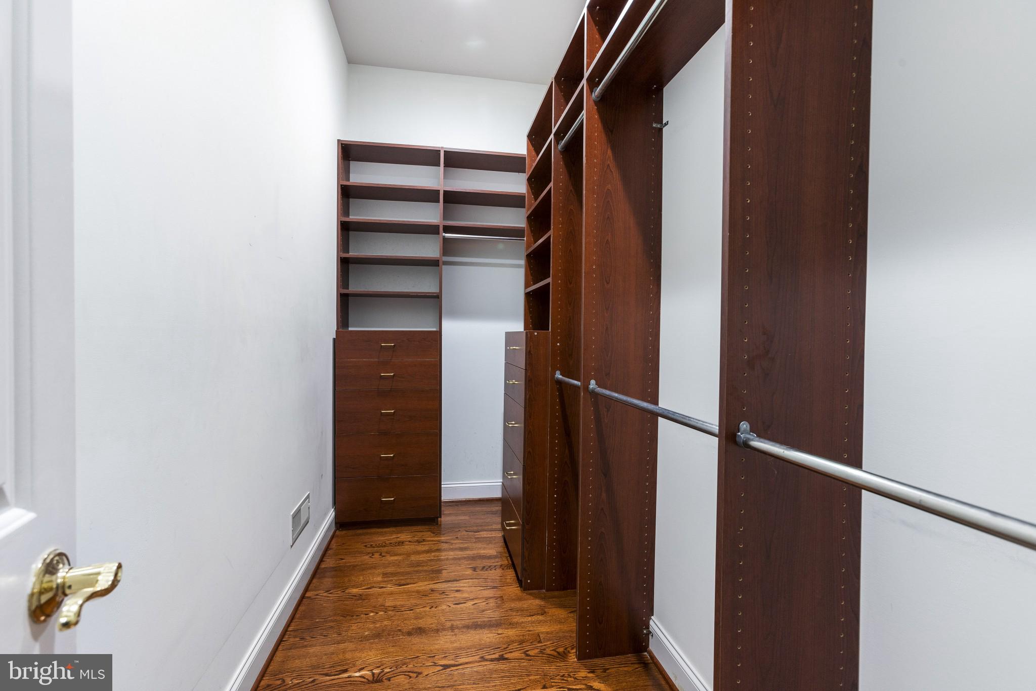 5229 Griffith Road Gaithersburg, MD 20882 - Photo 25 of 65