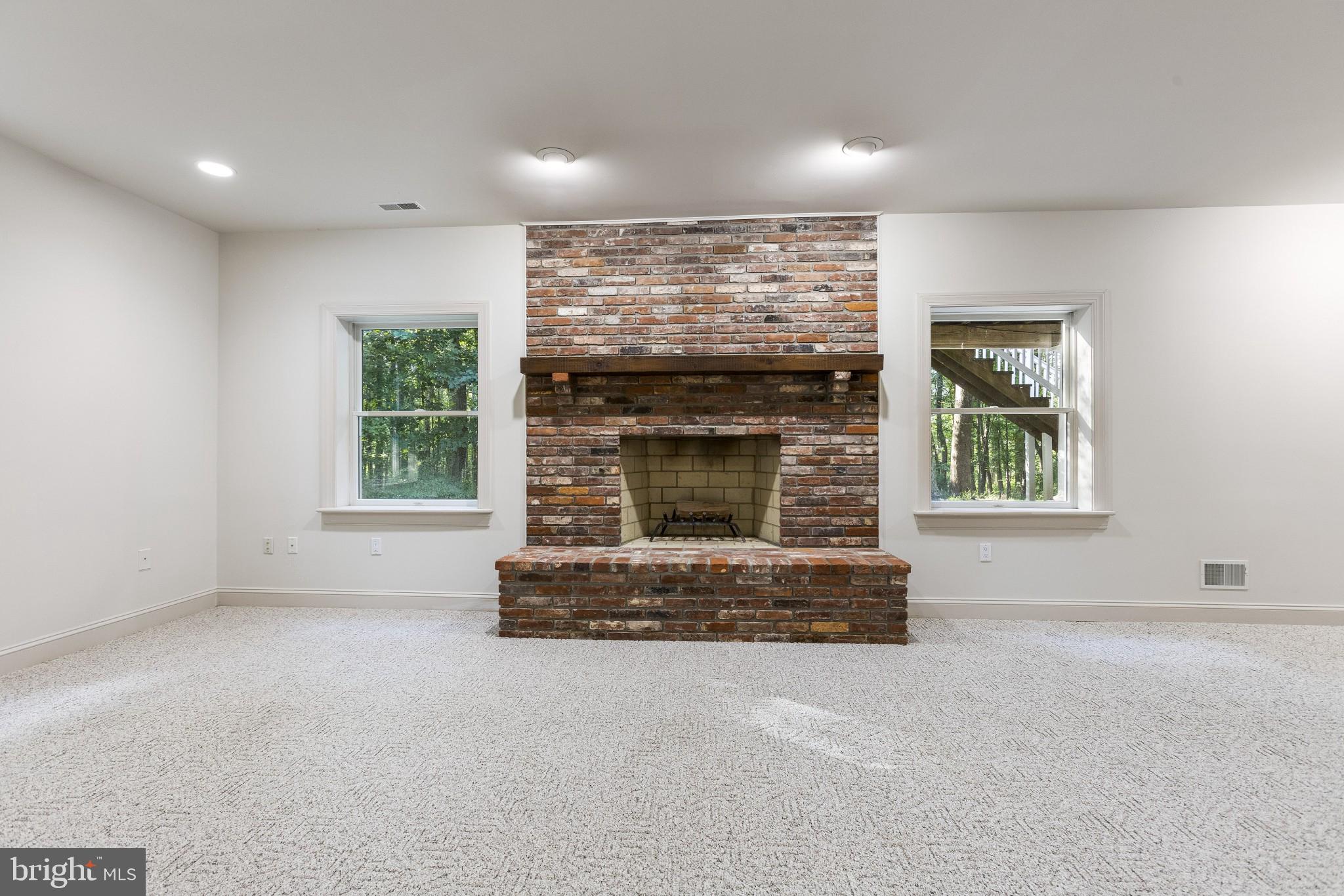 5229 Griffith Road Gaithersburg, MD 20882 - Photo 36 of 65