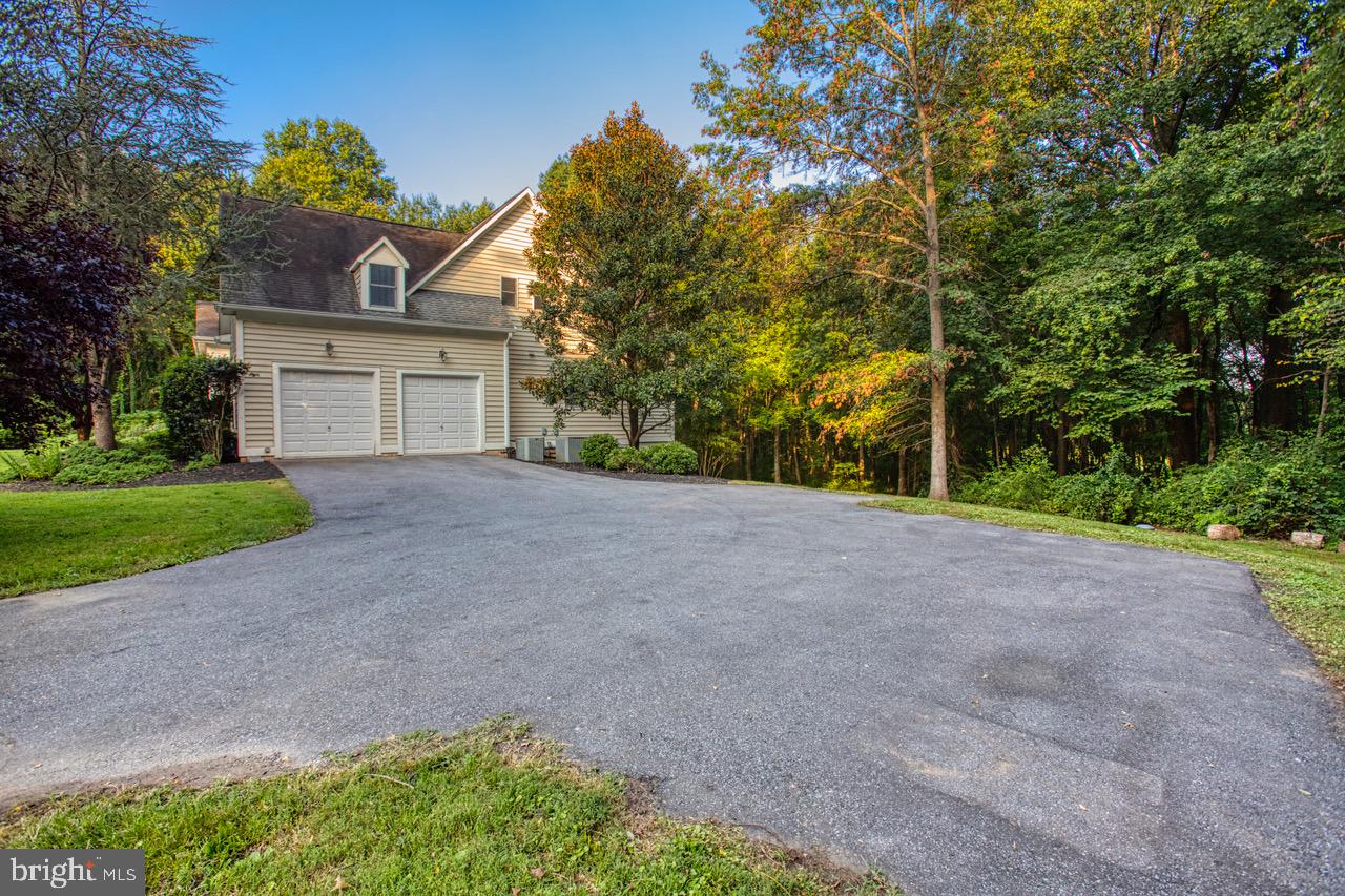 5229 Griffith Road Gaithersburg, MD 20882 - Photo 46 of 65