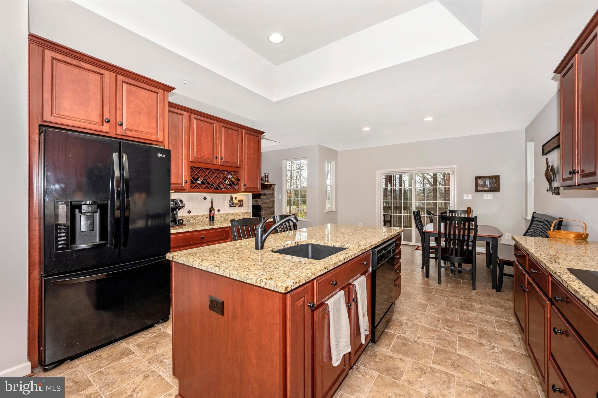 5813 Elmer Derr Road Frederick, MD 21703 - Photo 11 of 38 Kitchen