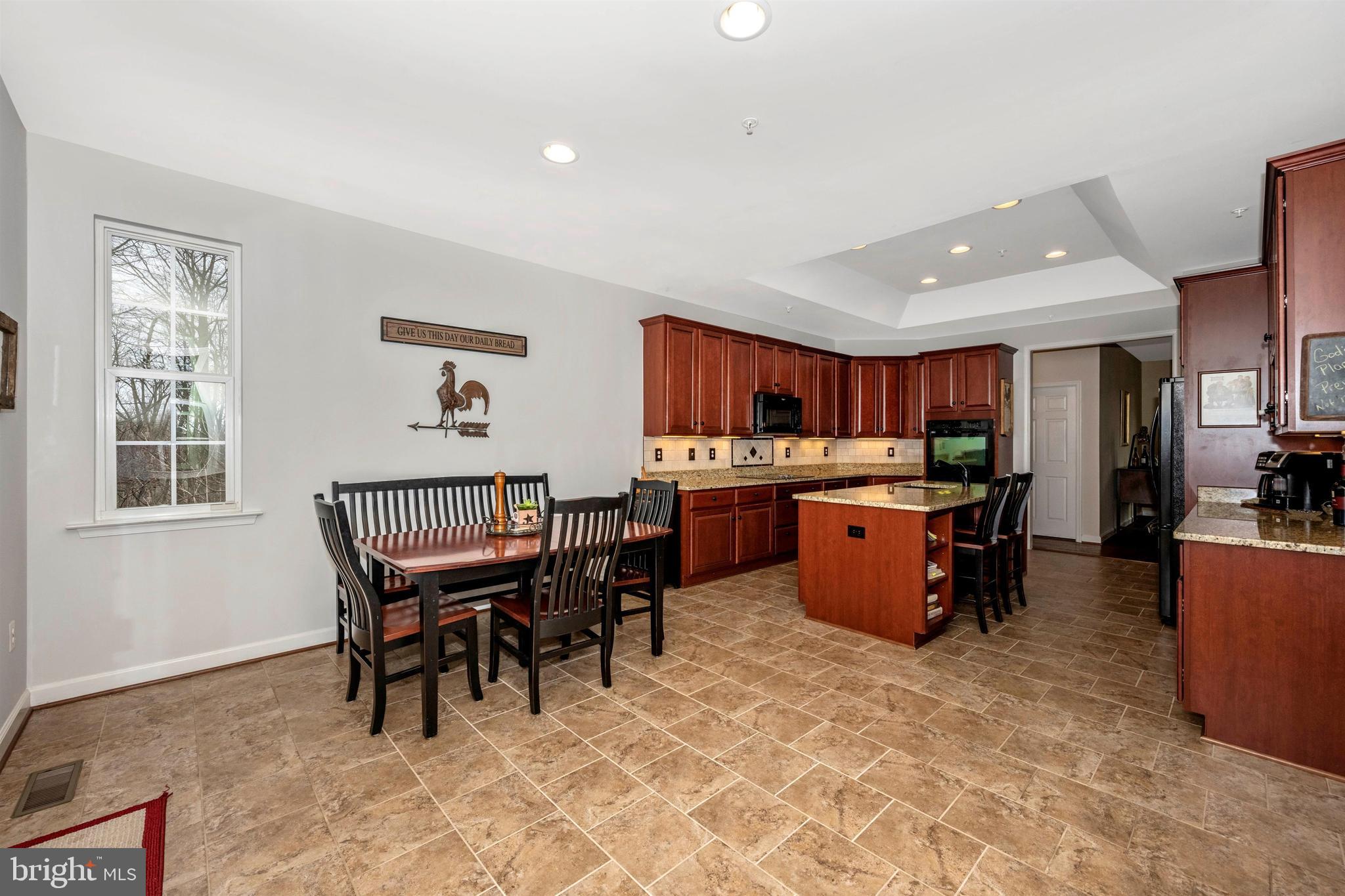 5813 Elmer Derr Road Frederick, MD 21703 - Photo 15 of 38 Breakfast room