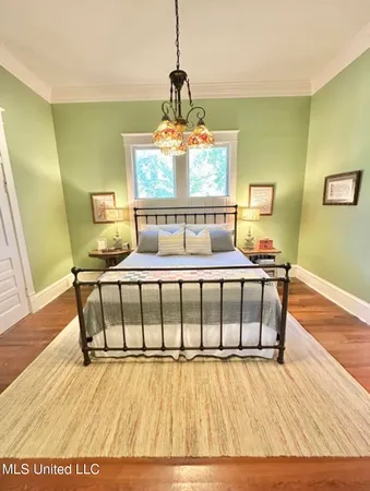 $289,000 | 321 West Chippewa Street, Brookhaven, MS 39601