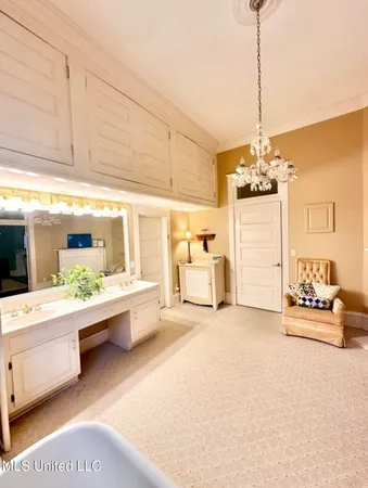 $289,000 | 321 West Chippewa Street, Brookhaven, MS 39601