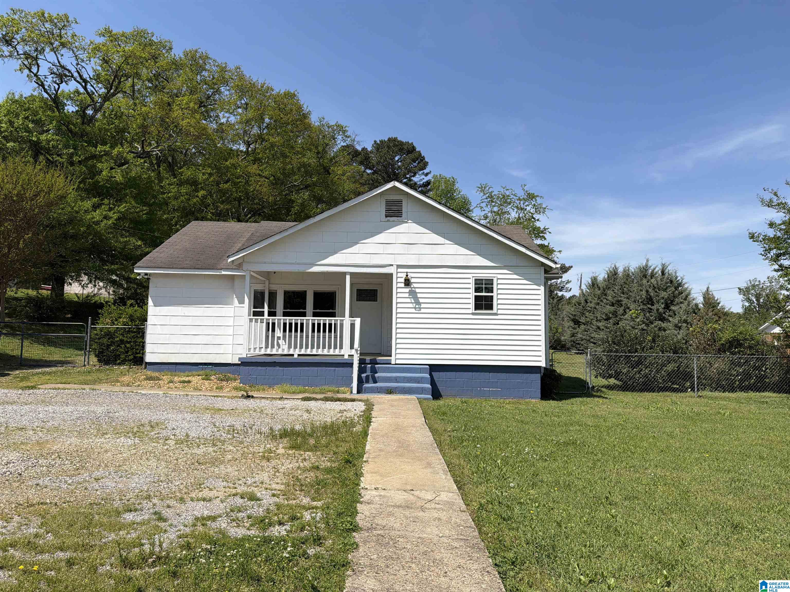 612 Alexandria Road Southwest Jacksonville, AL 36265 - Photo 2 of 16 Gallery Image 2