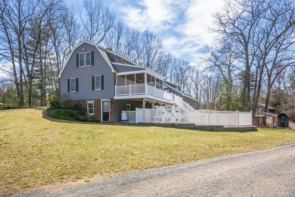 71 Gay Road Brookfield, MA 01506 - Photo 3 of 37