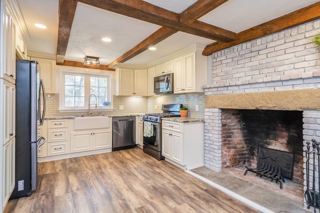 71 Gay Road Brookfield, MA 01506 - Photo 10 of 37