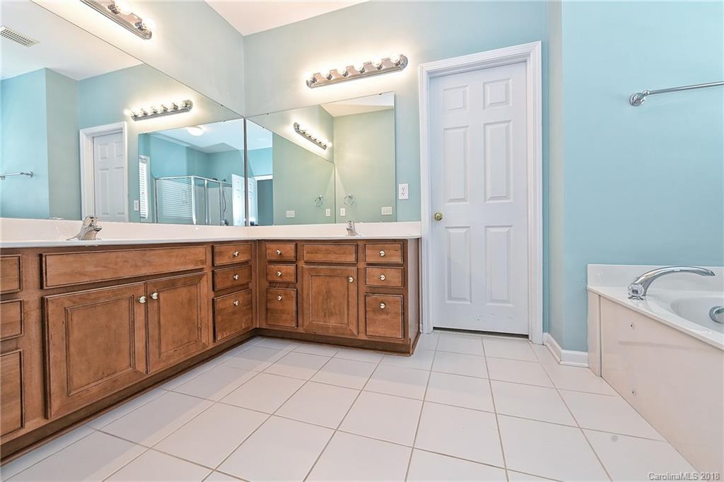 753 Fairway Point Drive Tega Cay, SC 29708 - Photo 22 of 35 Gallery Image 22