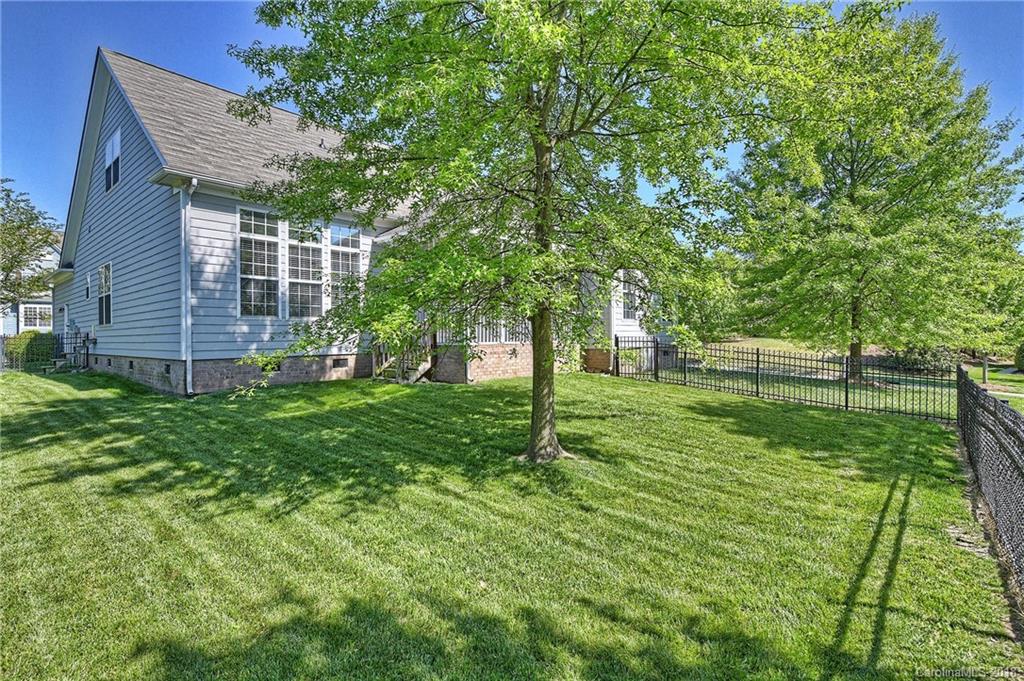 753 Fairway Point Drive Tega Cay, SC 29708 - Photo 33 of 35 Gallery Image 33