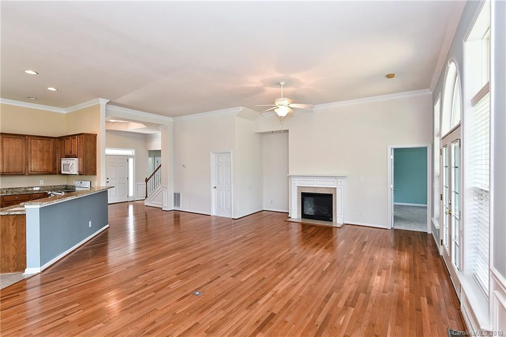 753 Fairway Point Drive Tega Cay, SC 29708 - Photo 8 of 35 Gallery Image 8