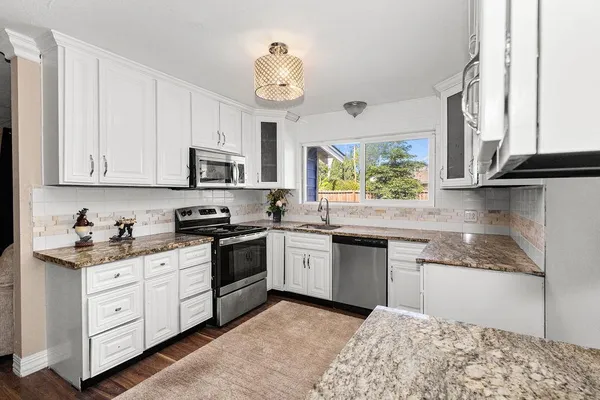 $525,000 | 1124 Lakewood Avenue, Modesto, CA 95355