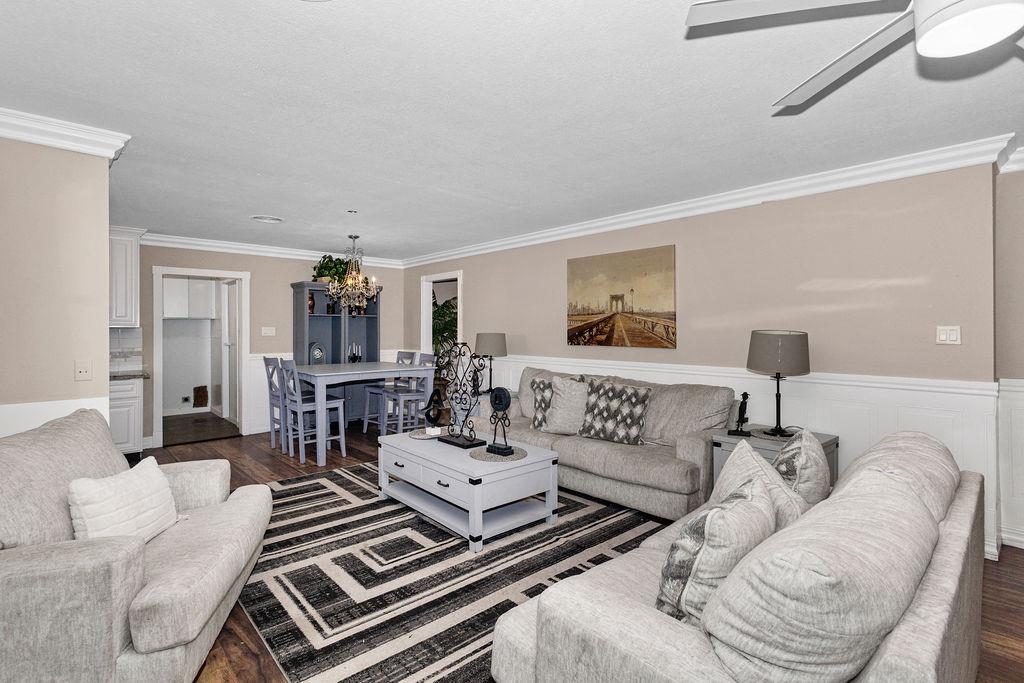 1124 Lakewood Avenue Modesto, CA 95355 - Photo 10 of 40 a living room with furniture