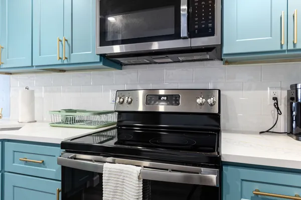 $249,000 | 7310 Seawall Boulevard, Unit 702, Galveston, TX 77551