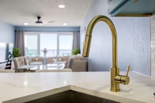 $249,000 | 7310 Seawall Boulevard, Unit 702, Galveston, TX 77551