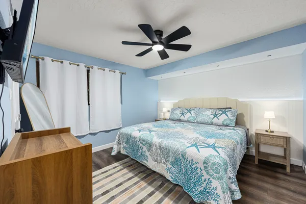 $249,000 | 7310 Seawall Boulevard, Unit 702, Galveston, TX 77551