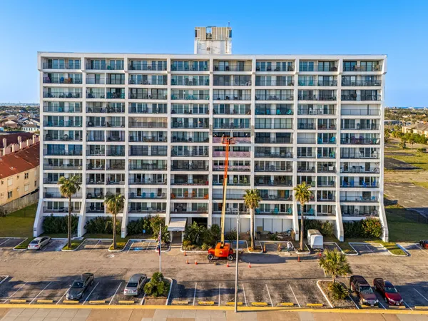 $249,000 | 7310 Seawall Boulevard, Unit 702, Galveston, TX 77551