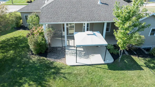 $469,900 | 1547 Foxfire Court, Waupaca, WI 54981