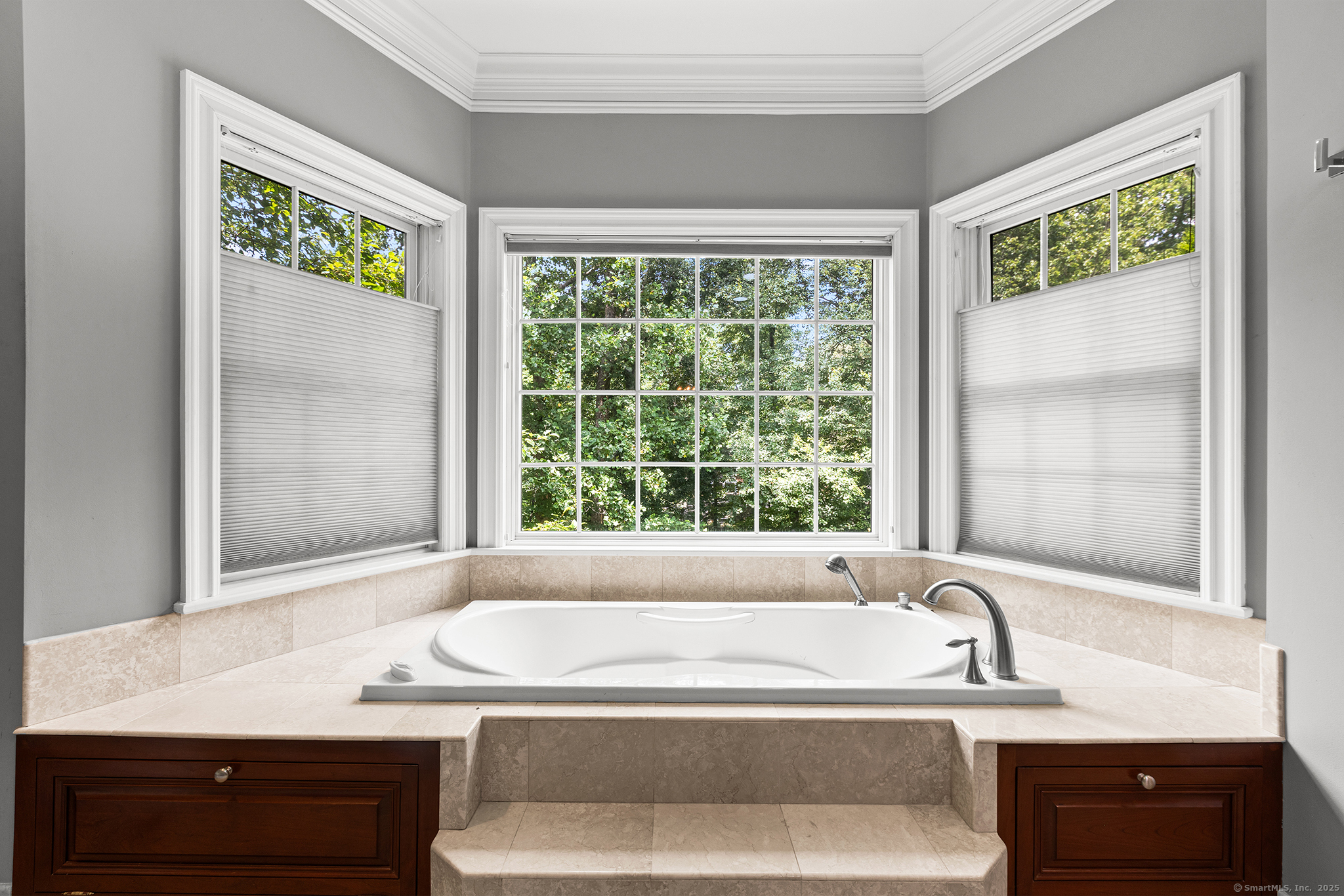 40 Wildwood Road Stamford, CT 06903 - Photo 18 of 39