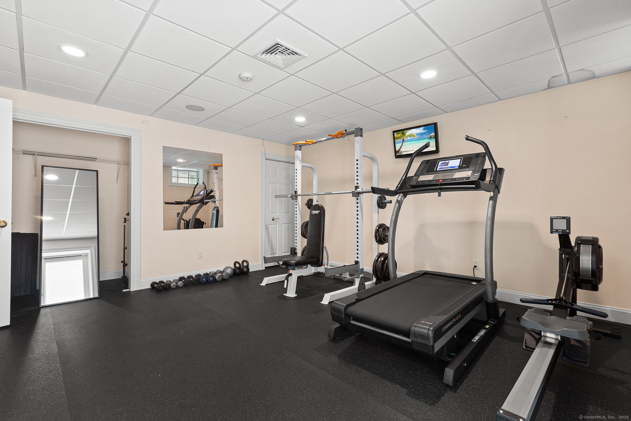 40 Wildwood Road Stamford, CT 06903 - Photo 30 of 39