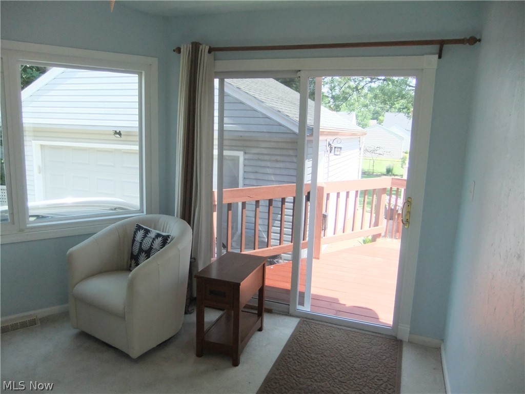 1329 Lander Road Cleveland, OH 44124 - Photo 16 of 32