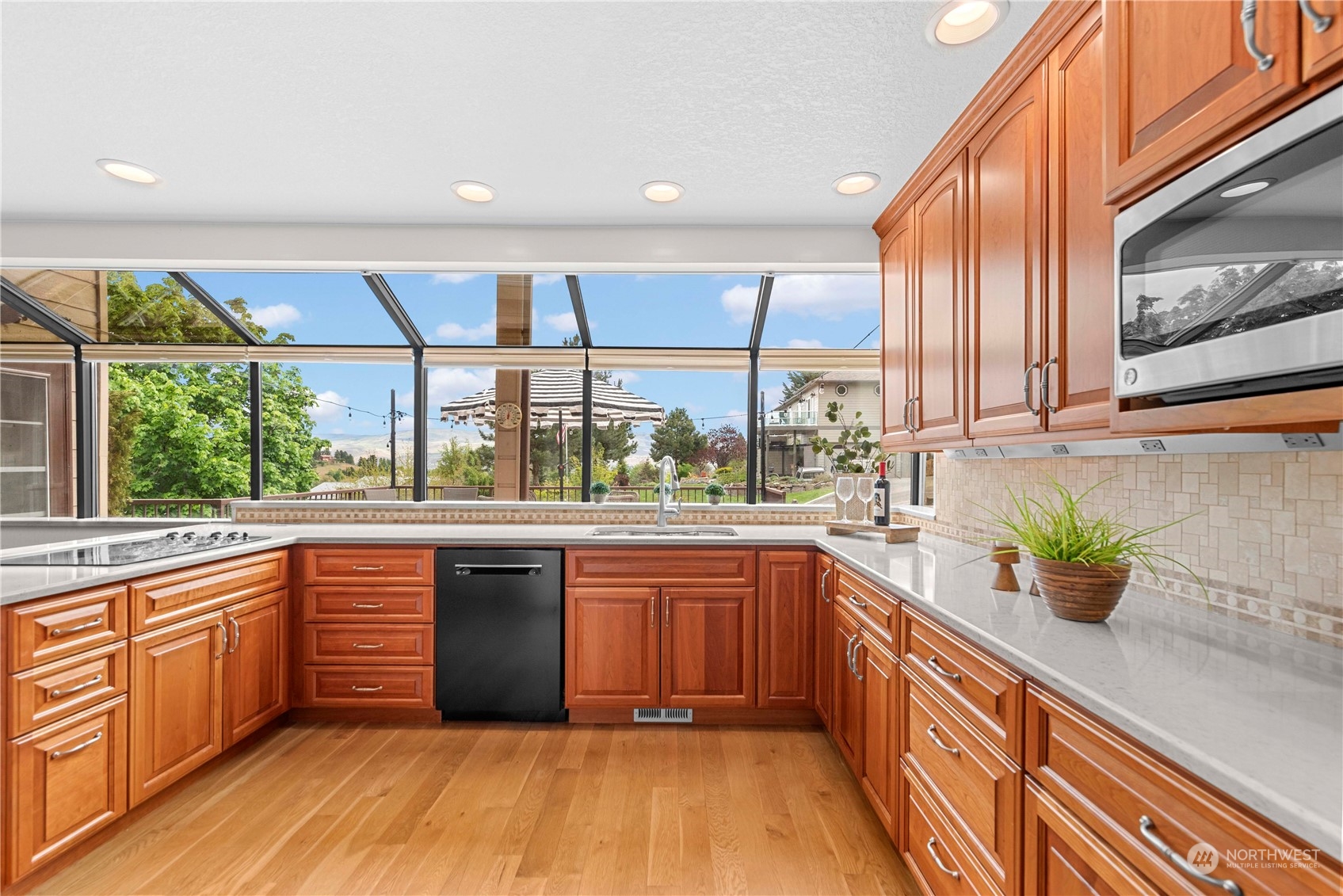 2811 Number 1 Canyon Road Wenatchee, WA 98801 - Photo 15 of 39 Gallery Image 15