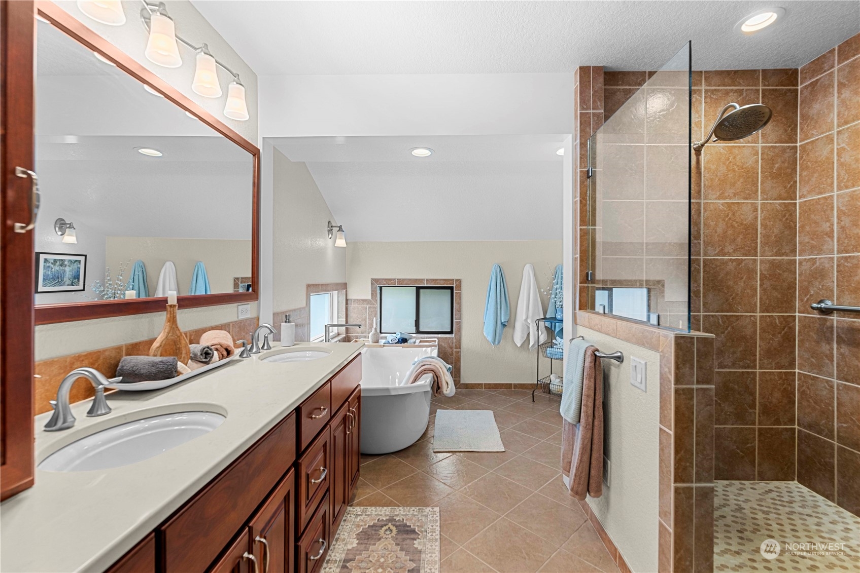 2811 Number 1 Canyon Road Wenatchee, WA 98801 - Photo 21 of 39 Gallery Image 21