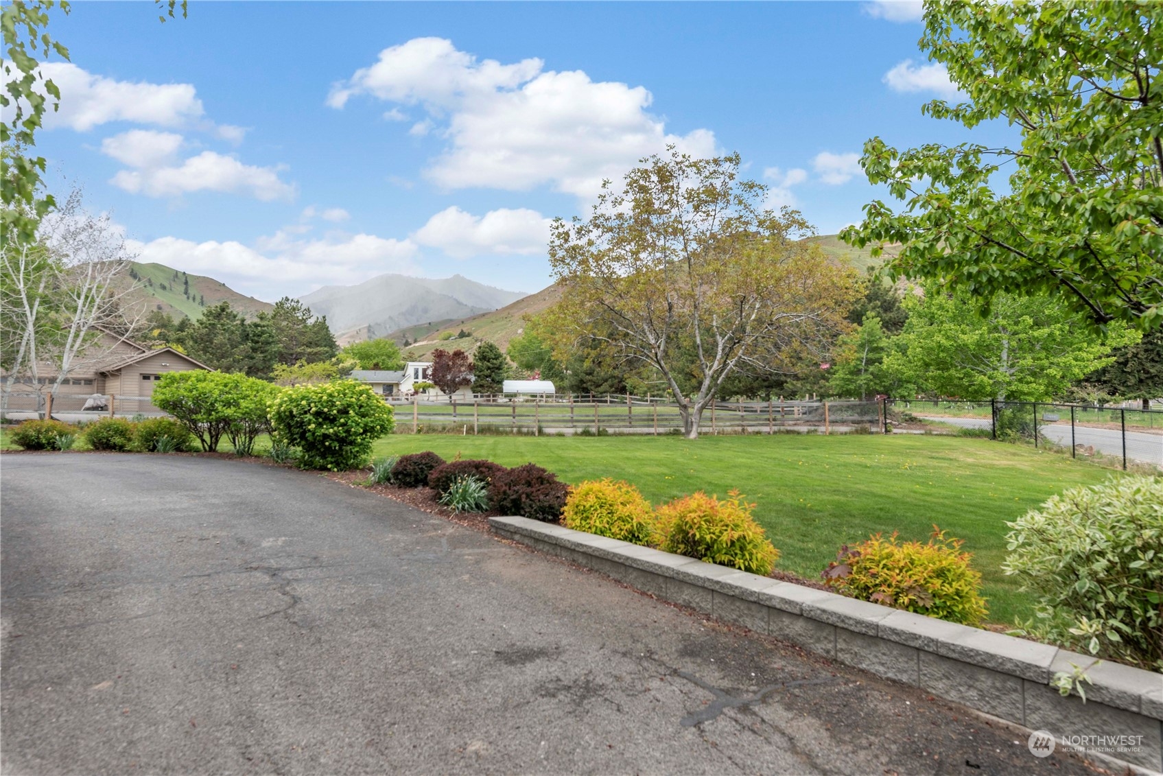 2811 Number 1 Canyon Road Wenatchee, WA 98801 - Photo 34 of 39 Gallery Image 34