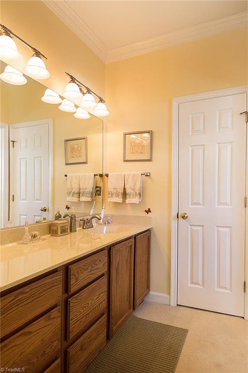 613 Rittenhouse Court Winston-Salem, NC 27104 - Photo 13 of 22 Gallery Image 13