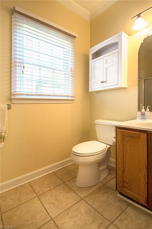 613 Rittenhouse Court Winston-Salem, NC 27104 - Photo 14 of 22 Gallery Image 14