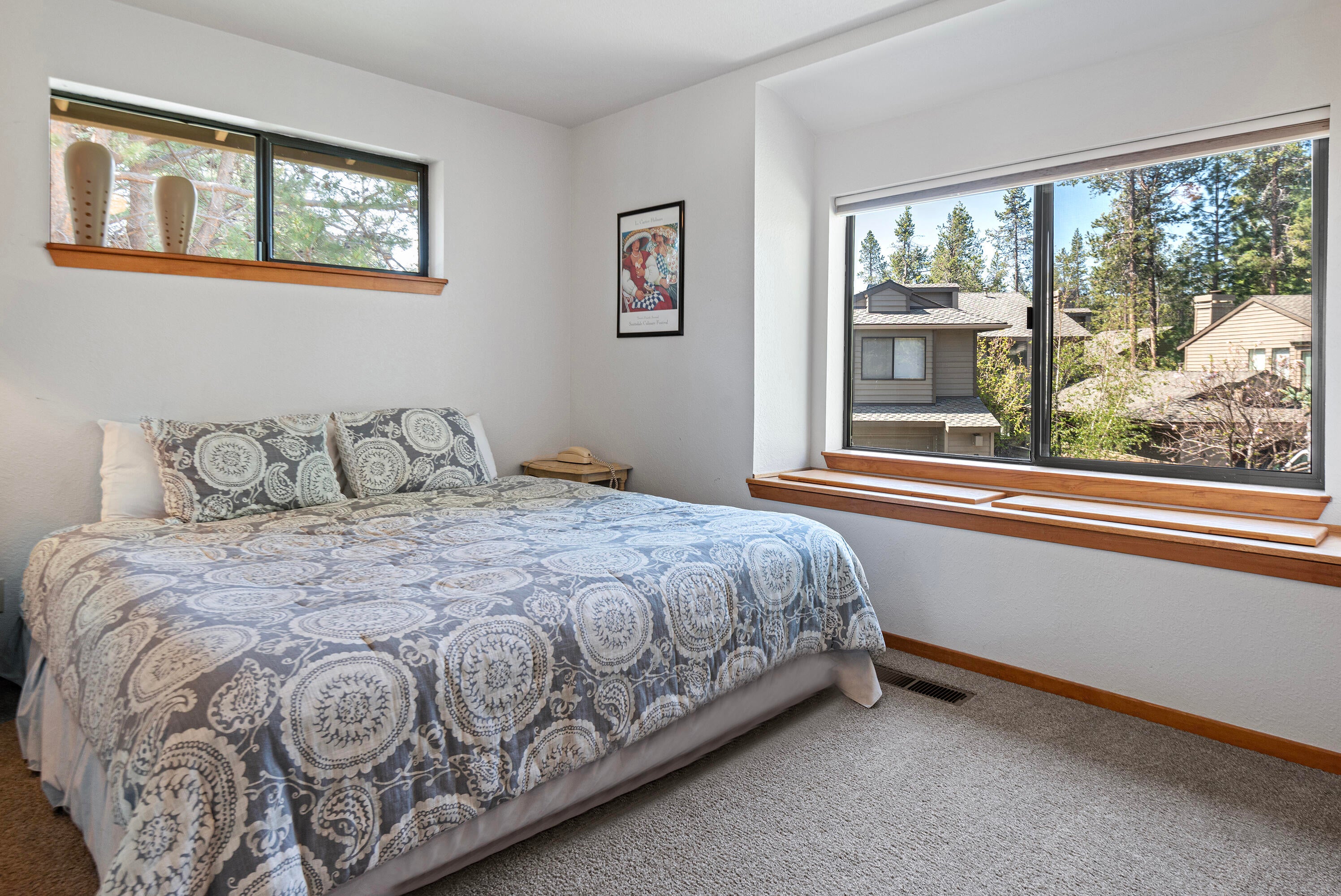 17794 West Core Road, Unit 27 Sunriver, OR 97707 - Photo 16 of 31 16