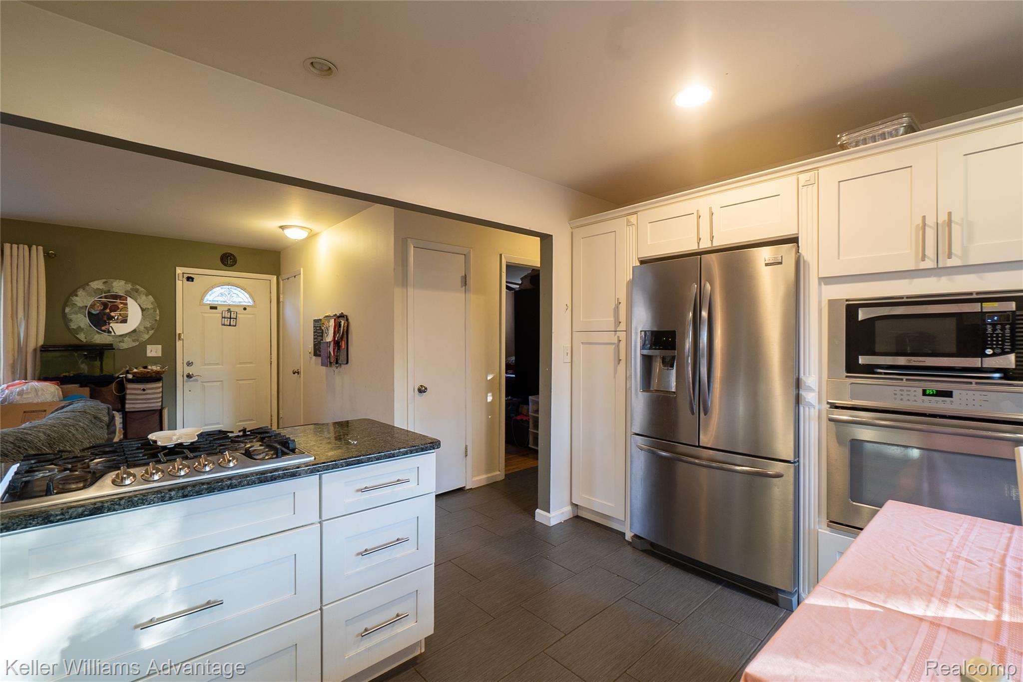 4304 Collins Road Rochester, MI 48306 - Photo 12 of 23 ColinsRd_4304_Kitchen 2.jpg