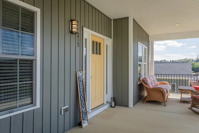 $434,900 | 215 Heather Lane, Staunton, VA 24401