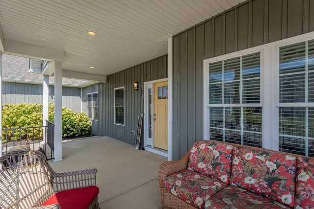 $434,900 | 215 Heather Lane, Staunton, VA 24401