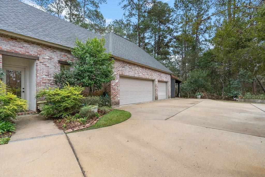 239 Perrilloux Road Madisonville, LA 70447 - Photo 5 of 30 Gallery Image 5