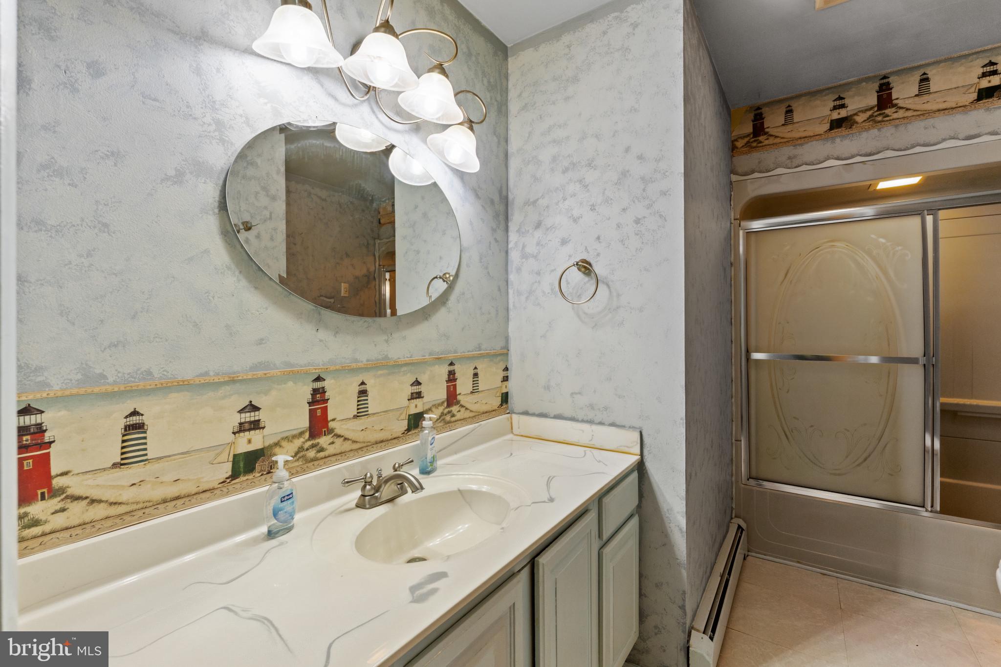 7959 Oak Road Pasadena, MD 21122 - Photo 15 of 37 Full Bathroom