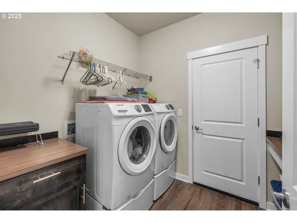 $439,000 | 51840 Hollinshead Place, La Pine, OR 97739