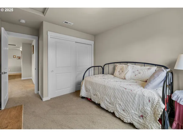 $439,000 | 51840 Hollinshead Place, La Pine, OR 97739