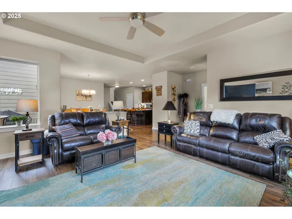 $439,000 | 51840 Hollinshead Place, La Pine, OR 97739