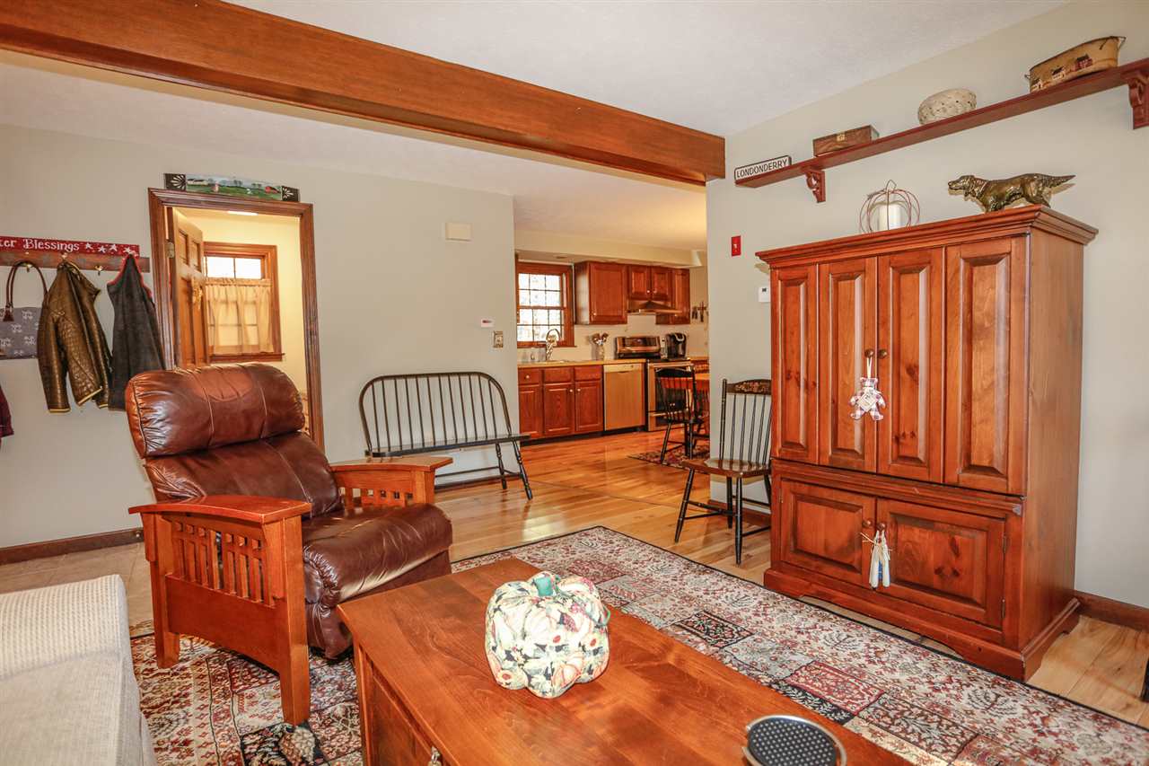 5 Owl Road Londonderry, NH 03053 - Photo 5 of 30
