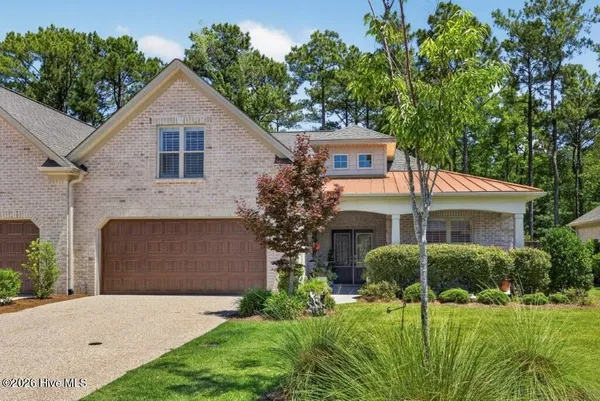 $585,000 | 709 Jenoa Drive, Castle Hayne, NC 28429
