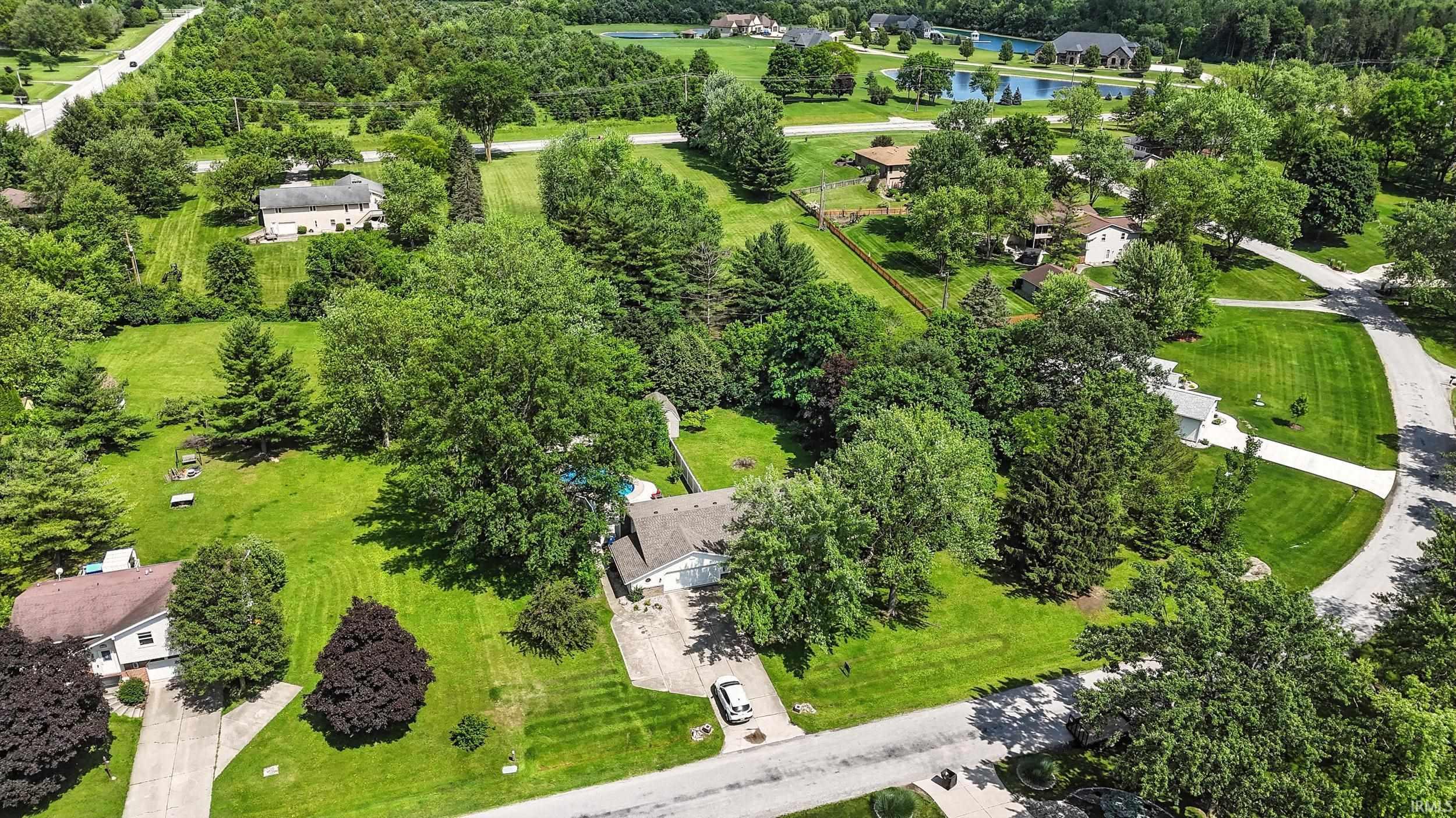12626 Lynnbrook Road Fort Wayne, IN 46845 - Photo 2 of 36
