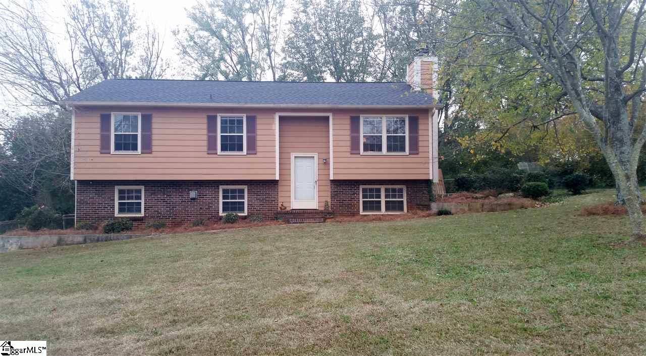 413 Hunters Trail Greenville, SC 29615 - Photo 1 of 15 Gallery Image 1