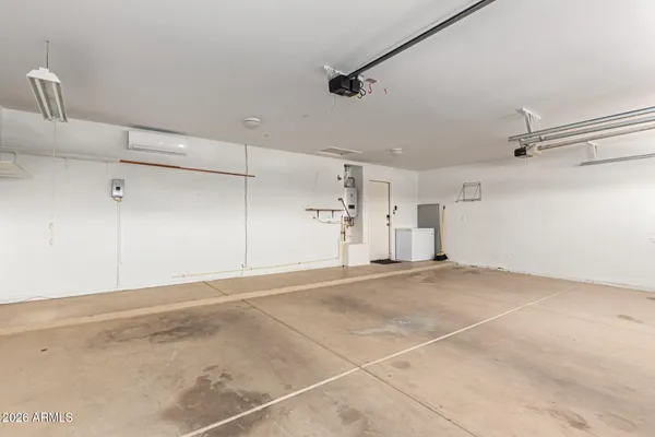 a view of a garage