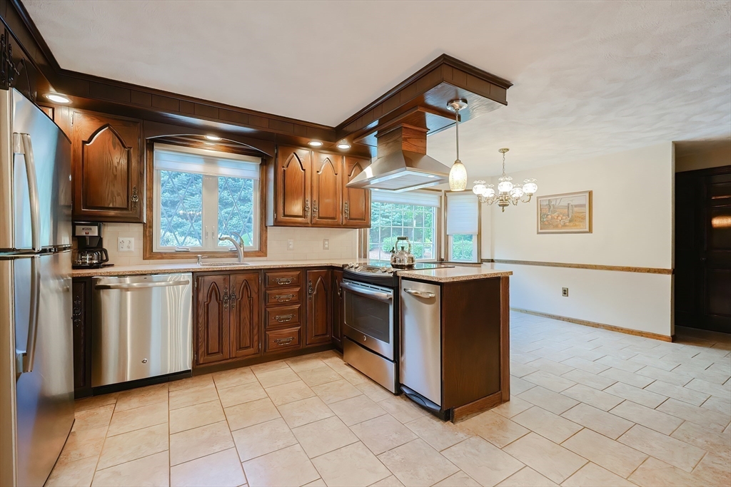 68 Catamount Road Tewksbury, MA 01876 - Photo 25 of 42 Gallery Image 25