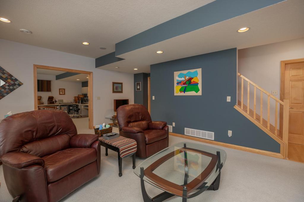 1428 Century Point Lane Northeast Rochester, MN 55906 - Photo 33 of 46