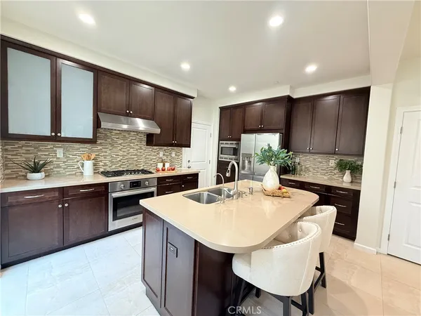 $1,380,000 | 84 Jade Flower, Irvine, CA 92620